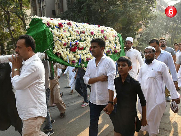 PICS: Writer Mushtaq Shiekh’s father's funeral sees his B-Town friends mourning