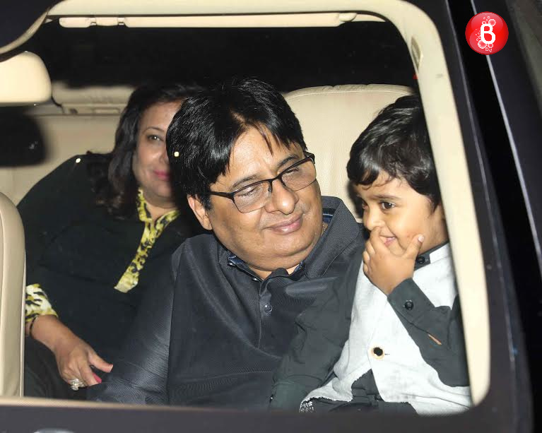 Vashu Bhagnani with wife and grandson