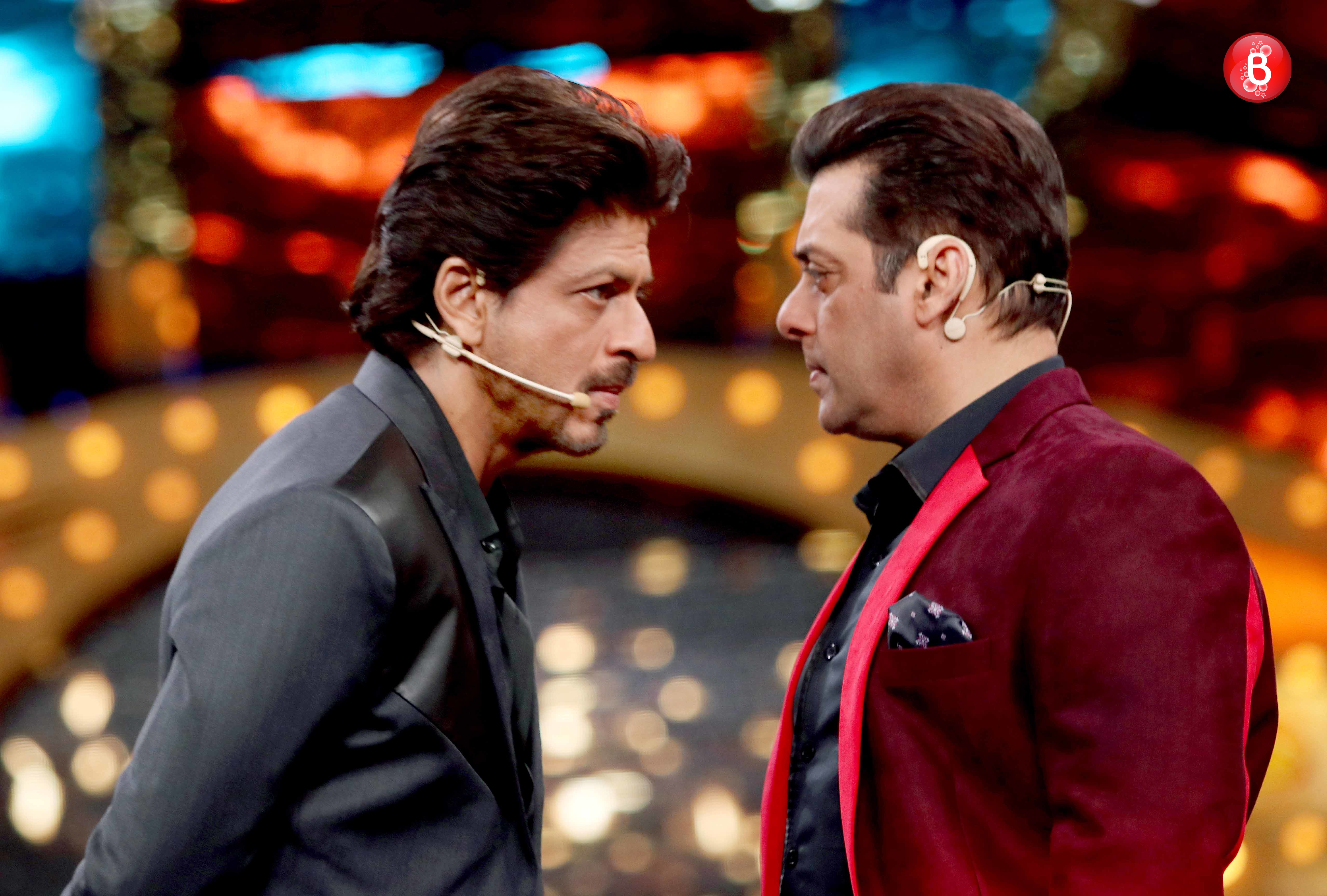 Salman Khan and Shah Rukh Khan look dashing in their reunion on 'Bigg