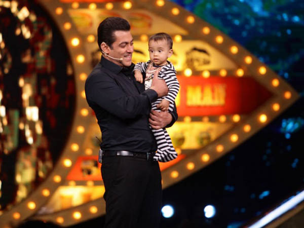 Salman Khan with Ahil
