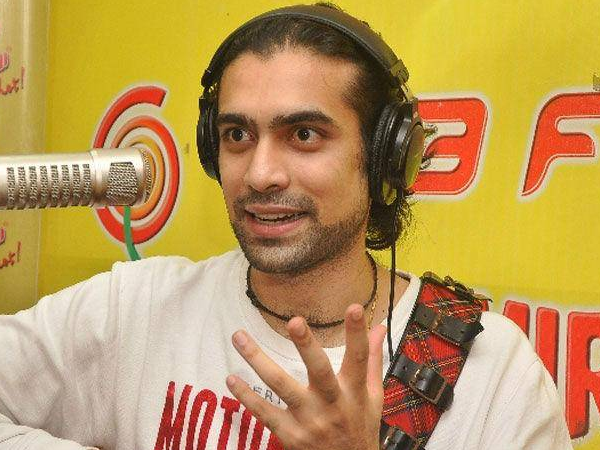 'Humma Humma' singer Jubin Nautiyal's single gets leaked online, files a police complaint