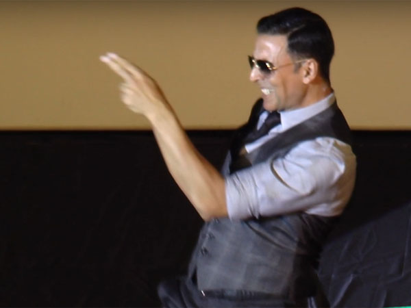 Akshay dancing