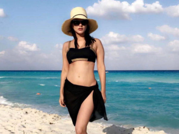 Sunny Leone Mexico vacation