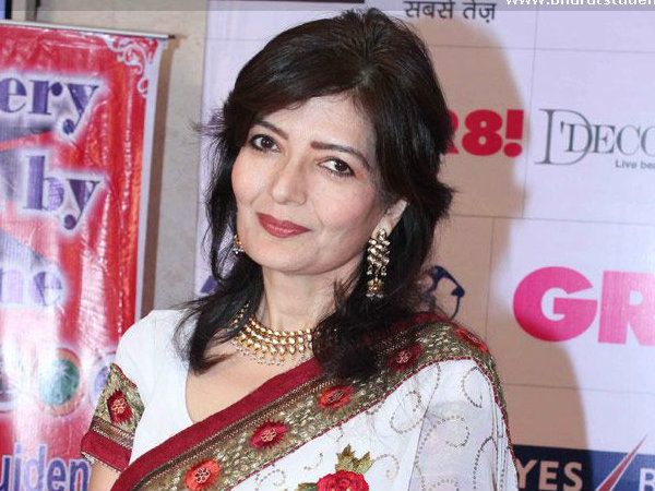 Kajol X Videos - Yesteryear actress Sonu Walia is being bombarded with s*x videos on her  phone | Bollywood Bubble