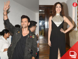 Hrithik Roshan and Yami Gautam at 'Kaabil' success party with fans