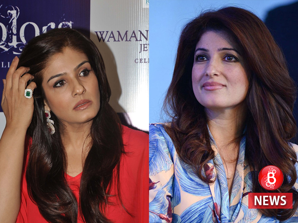 Raveena Tandon Just Can T Believe That Twinkle Khanna Took Their   Raveena Tandon And Twinkle Khanna 