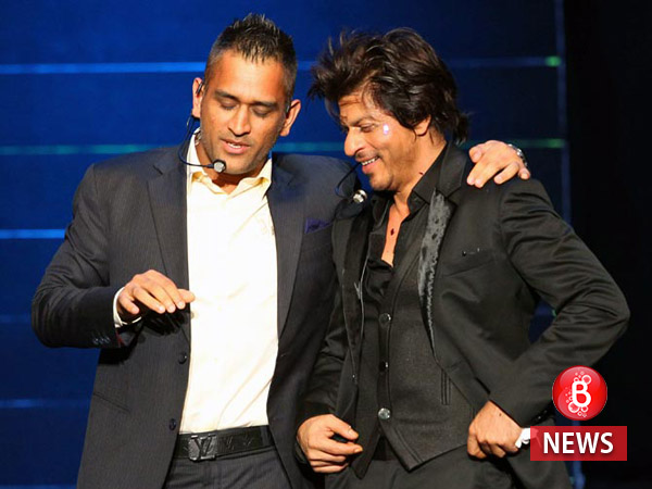 Shah Rukh Khan is ready to sell his pajamas to get Mahendra Singh Dhoni on-board in his IPL team