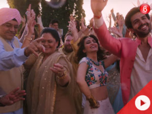Kartik and Kriti dance their hearts out in ‘Frankly Tu Sona Nachdi’ from ‘Guest IIn London’