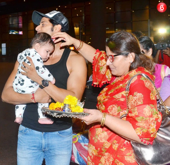 Karanvir Bohra with baby - Bollywood Bubble