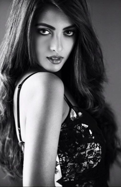 Riya Sen Instagram