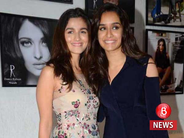 Alia Bhatt was mistaken to be Shraddha Kapoor, and here's how she reacted