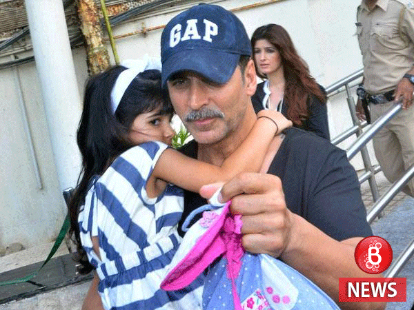 Akshay-Kumar-with-daughter