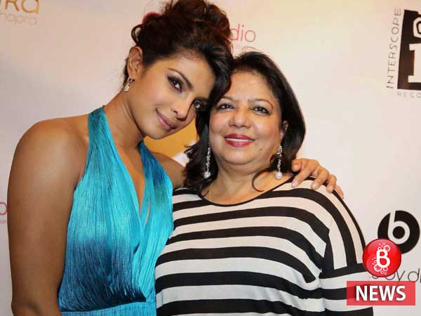 Priyanka-chopra-and-Madhu-Chopra