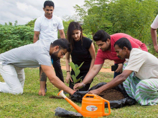 Virat Kohli with Anushka Sharma