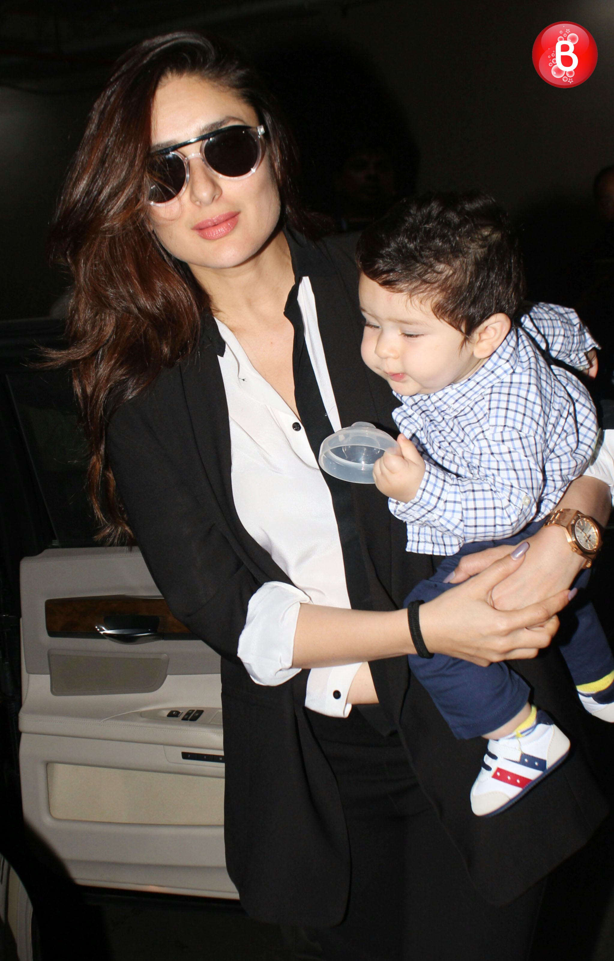Kareena Kapoor Khan and Taimur Ali Khan return back from Delhi 
