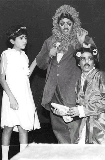 Shah Rukh Khan on his first stage play and Barry John