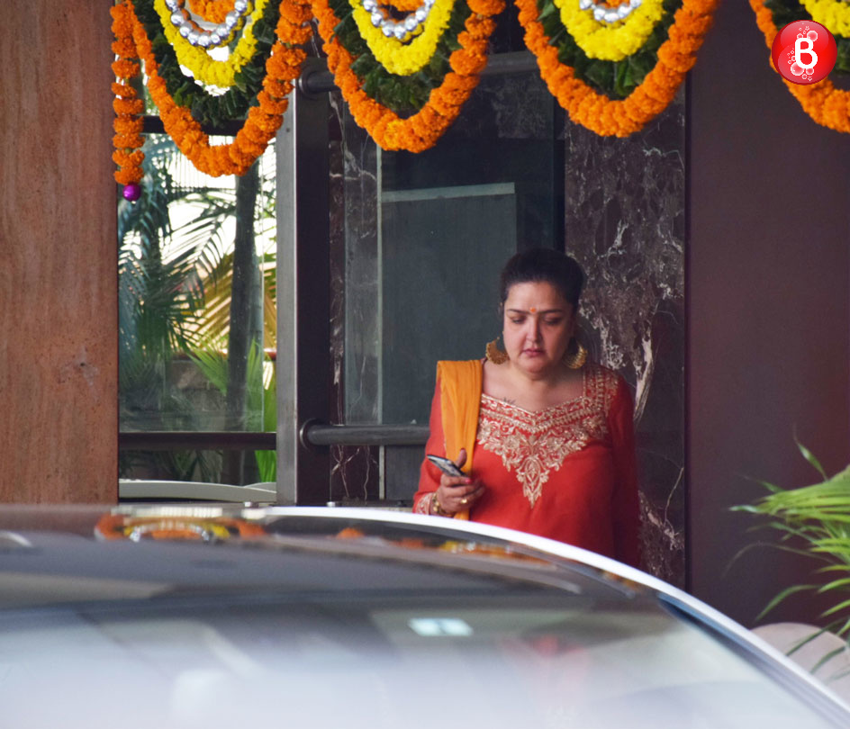 Hrithik Roshan outside his office