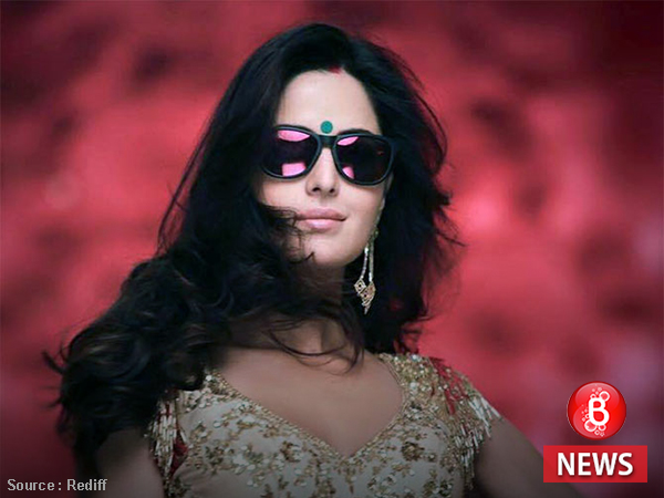 Katrina Kaif in kaala chashma