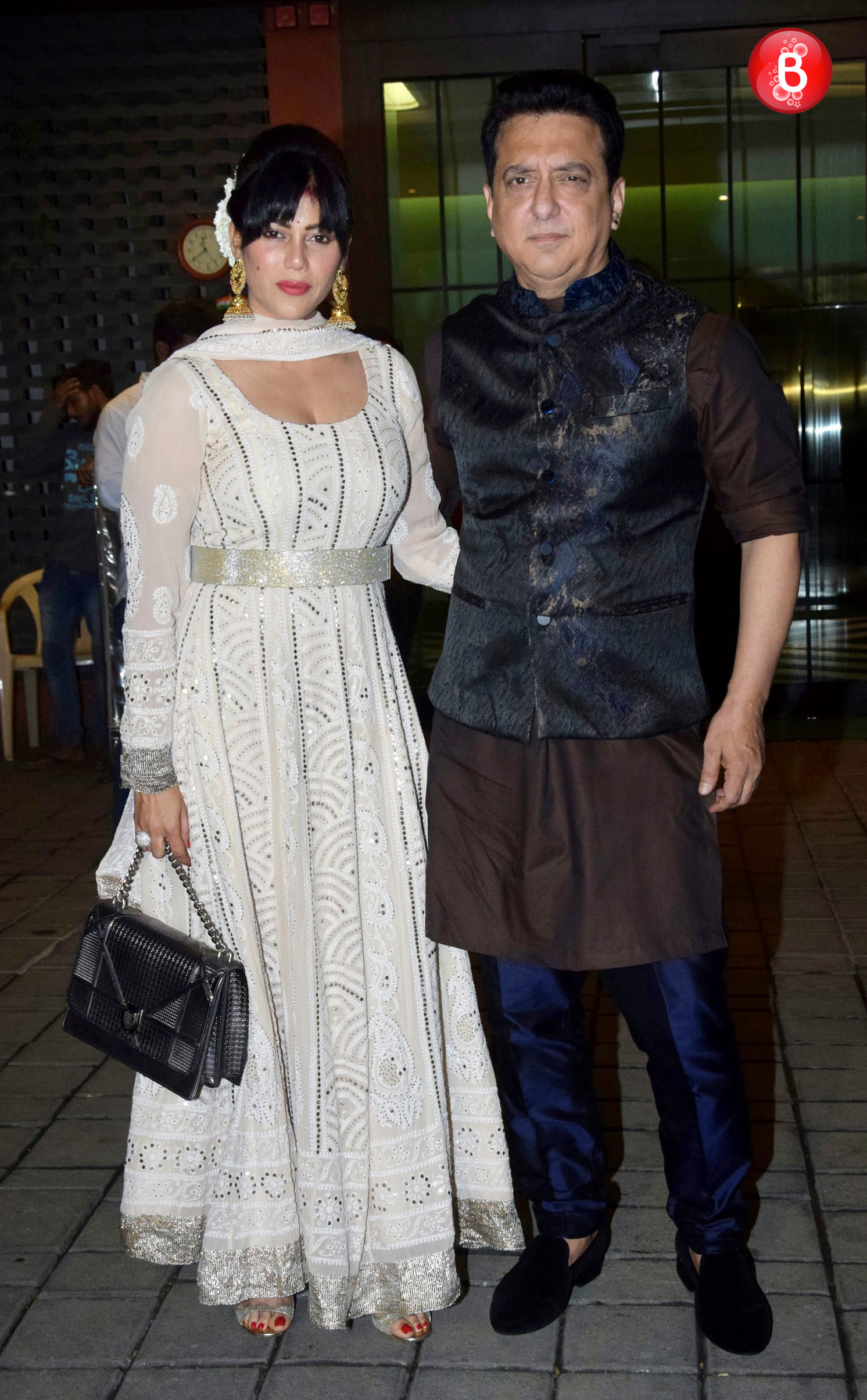 Sajid Nadiadwala and Wardha photo