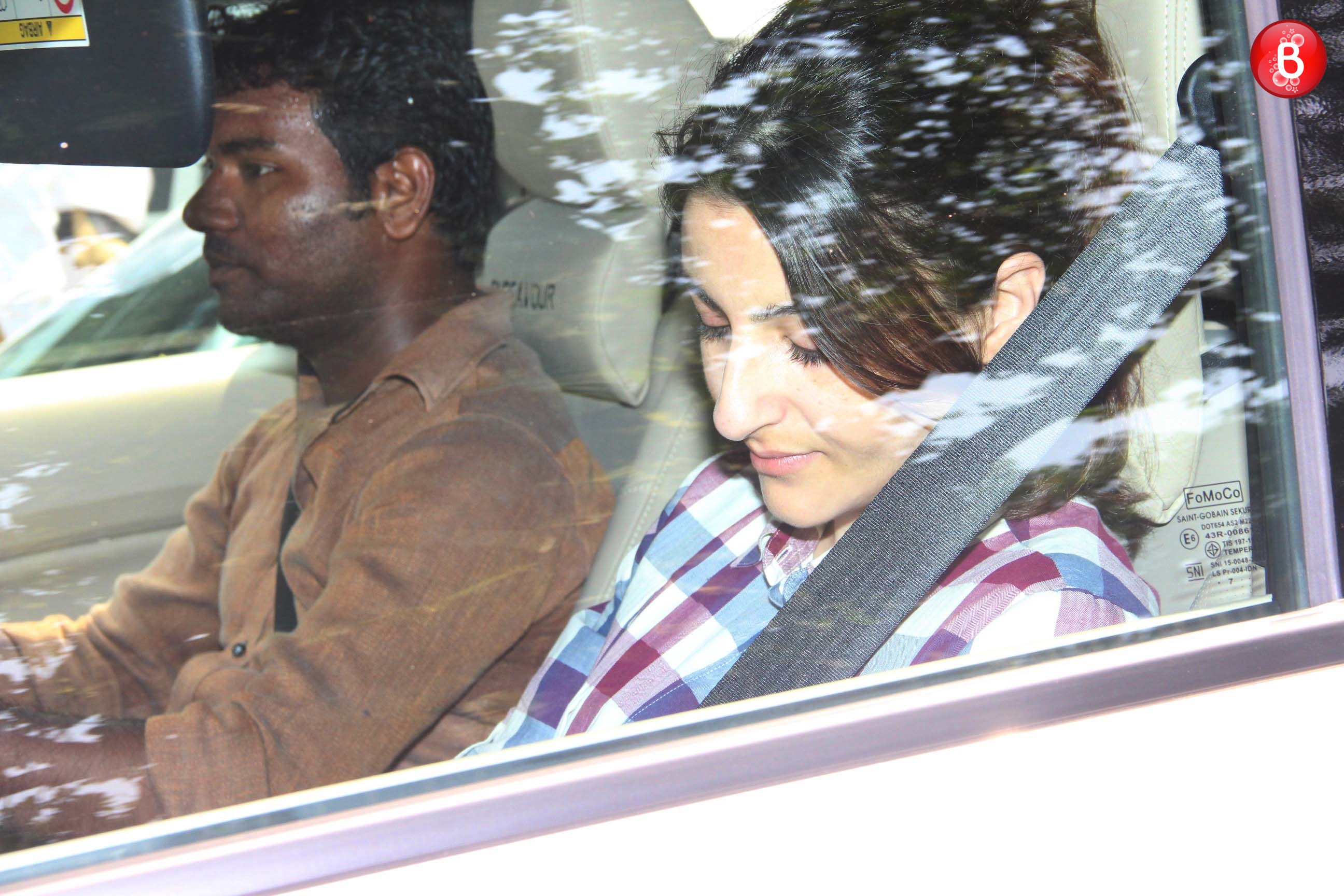 Soha and kunal bring home their daughter