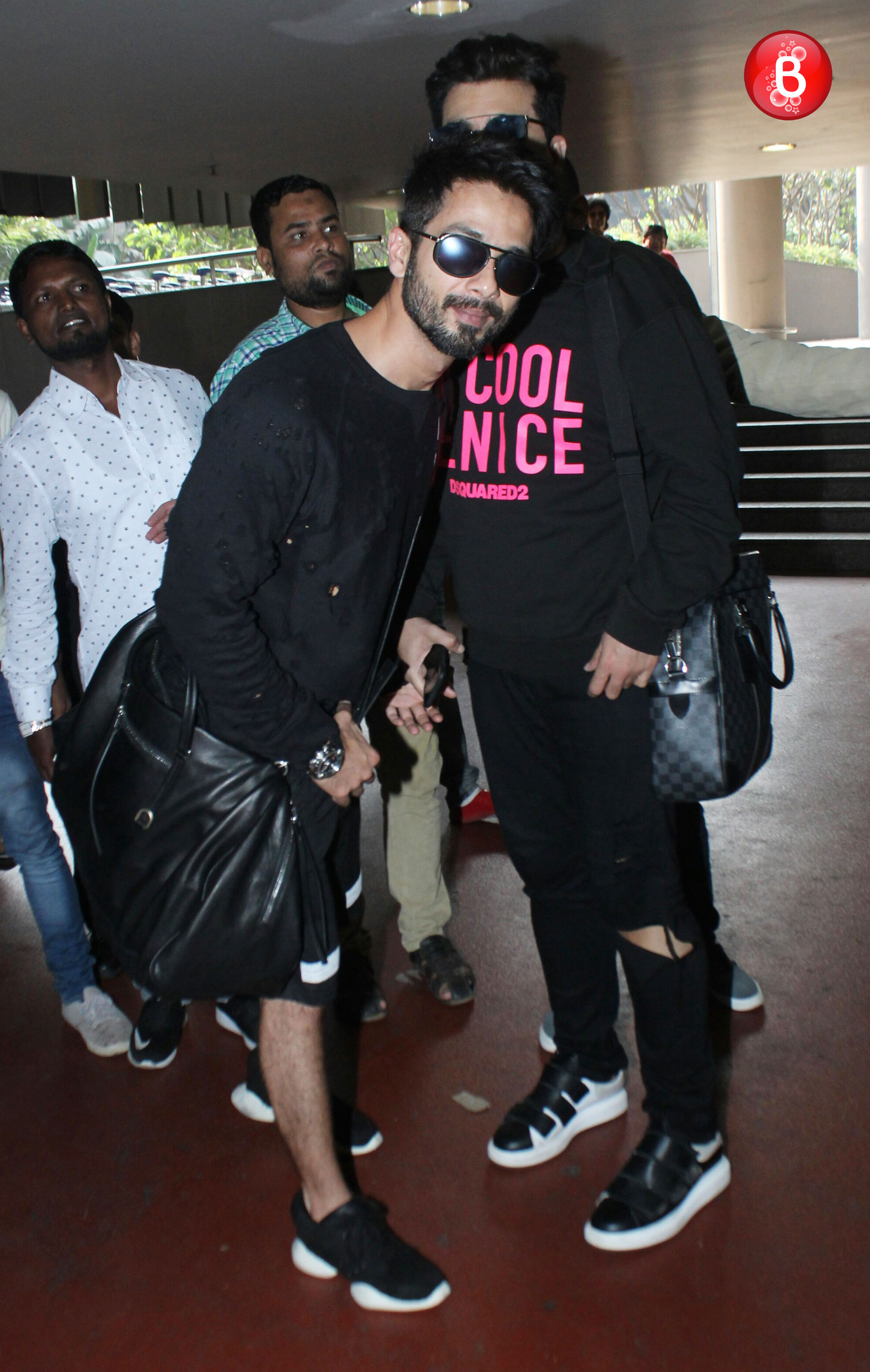 Shahid Kapoor, Karan Johar, Neha Dhupia at airport