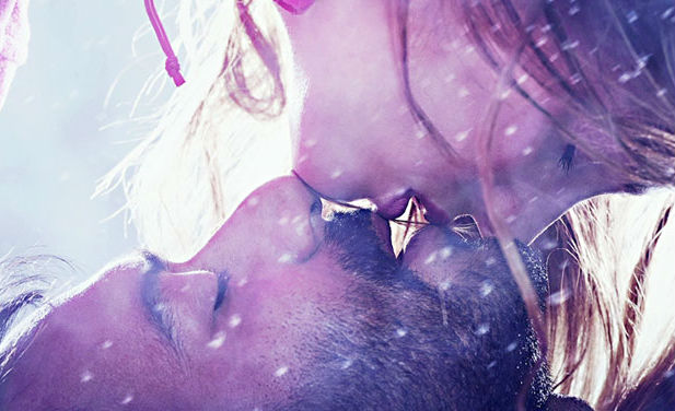 Ajay Devgn kissing