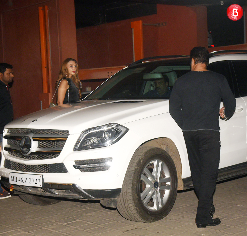 Bollywood celebs at Arpita Khan's party
