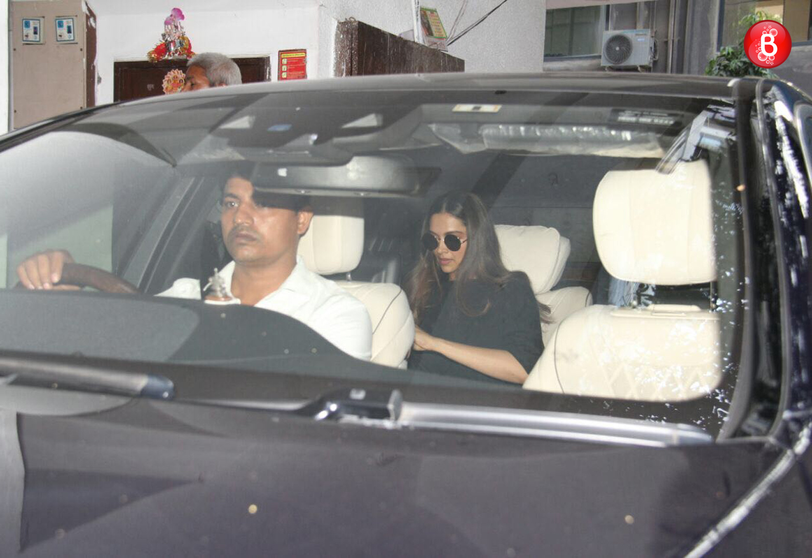 Deepika Padukone pictures