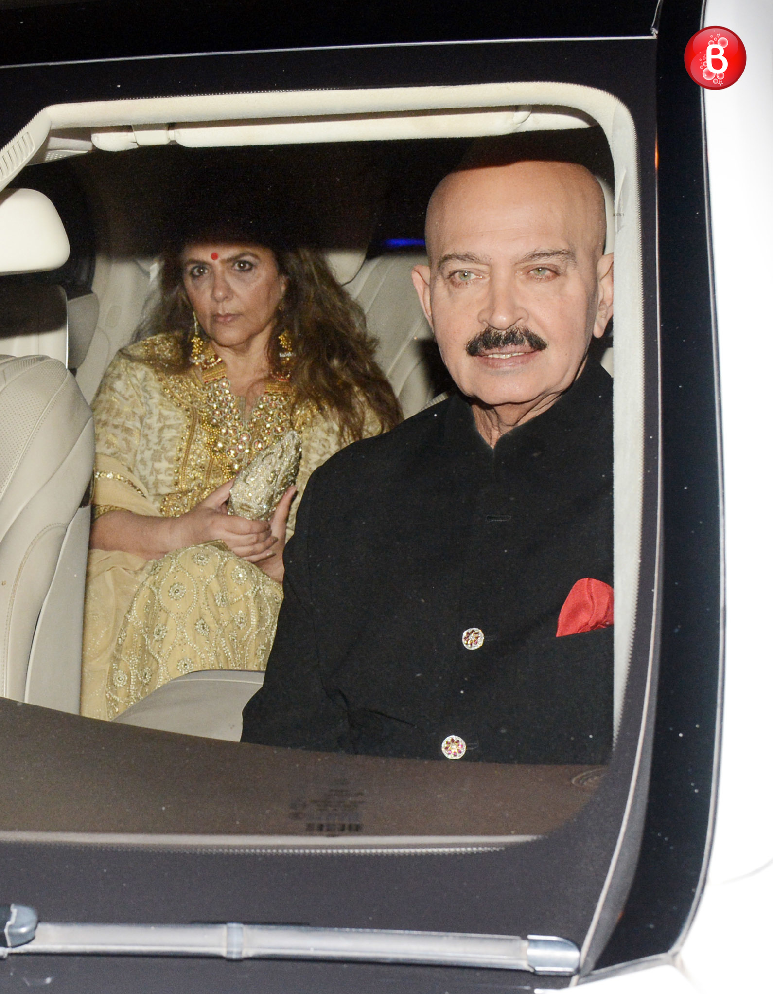 PICS Aishwarya, Hrithik, Vidya and others add glitz to a wedding held