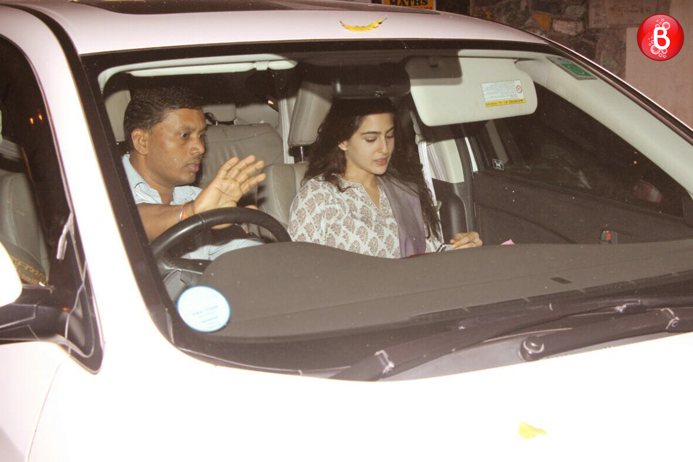 sushant sara spotted