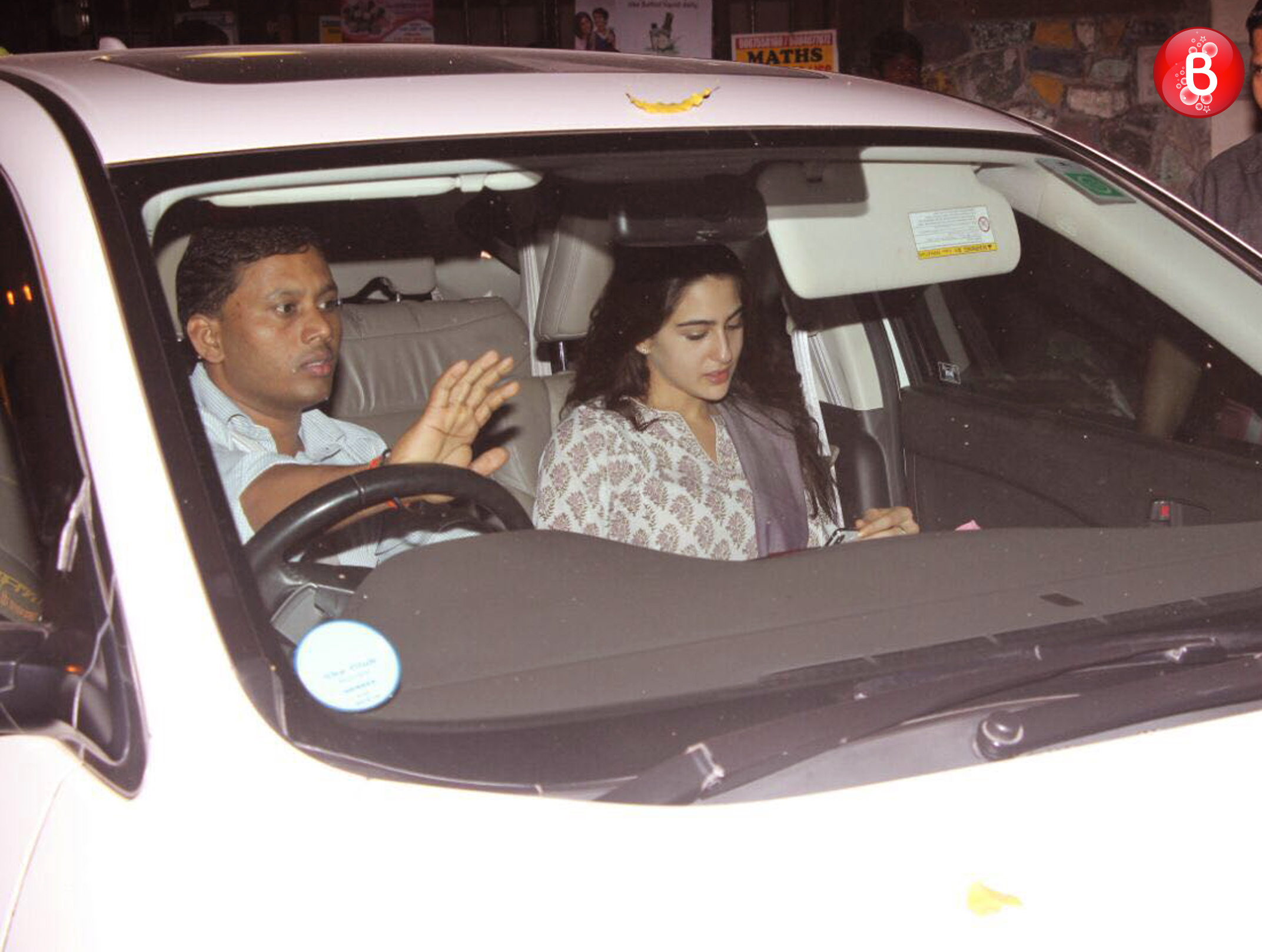 sushant sara spotted