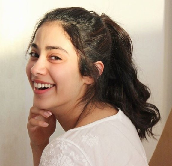 Janhvi Kapoor debut