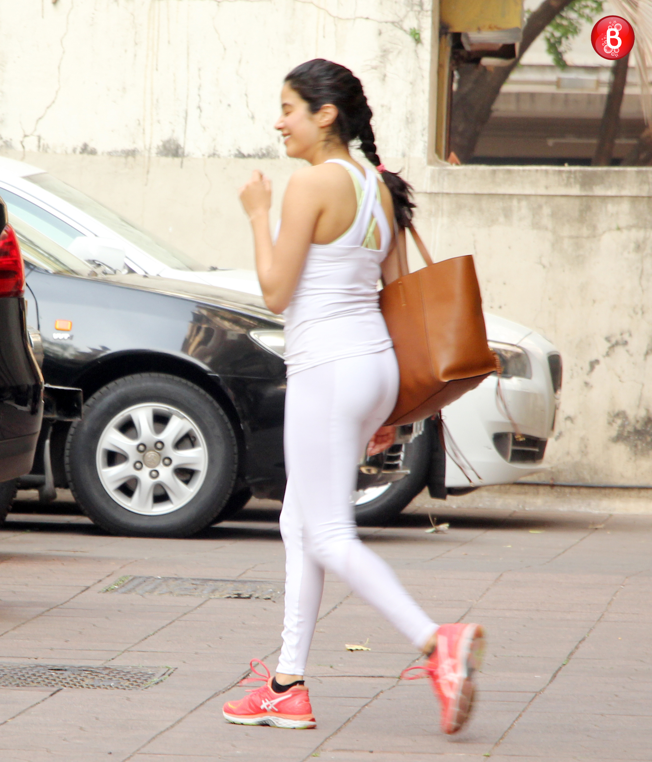 Janhvi Kapoor photos