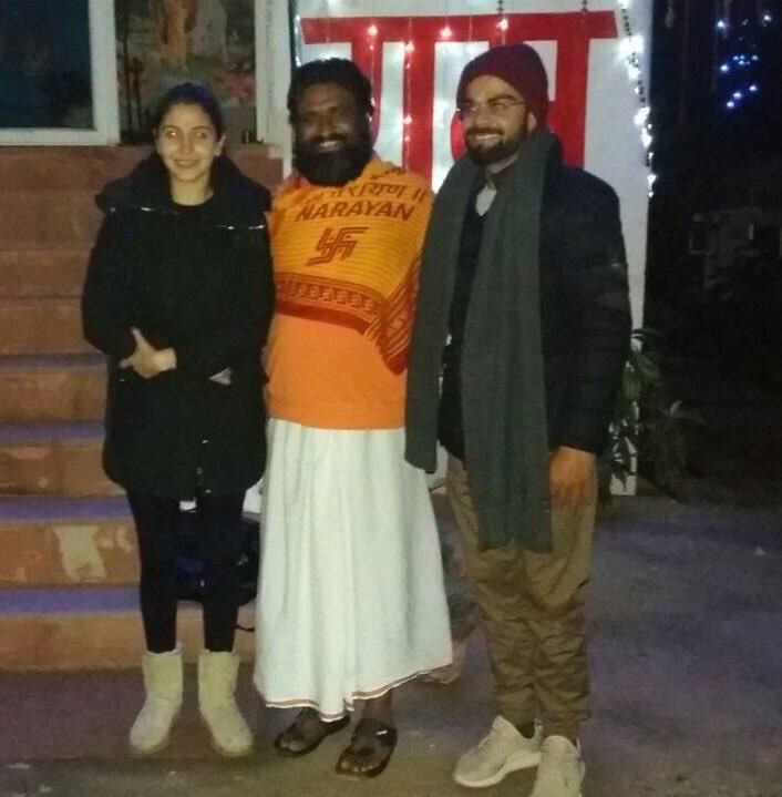 Virat Kohli Anushka Sharma priest