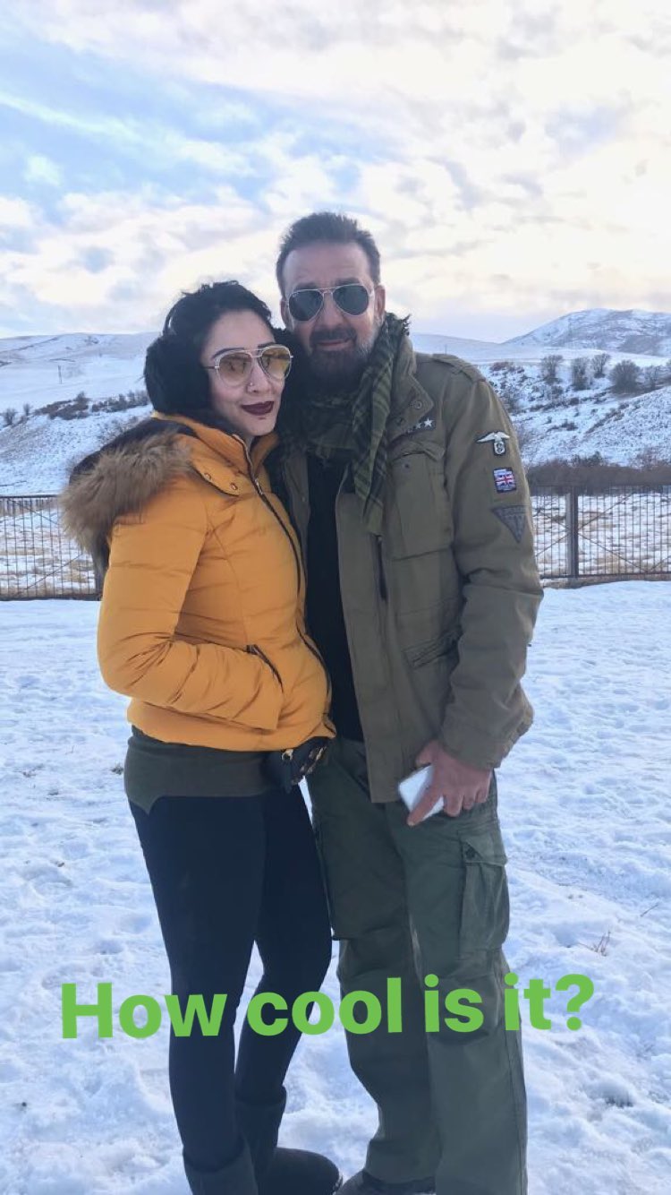 Sanjay Dutt spending quality time with his family