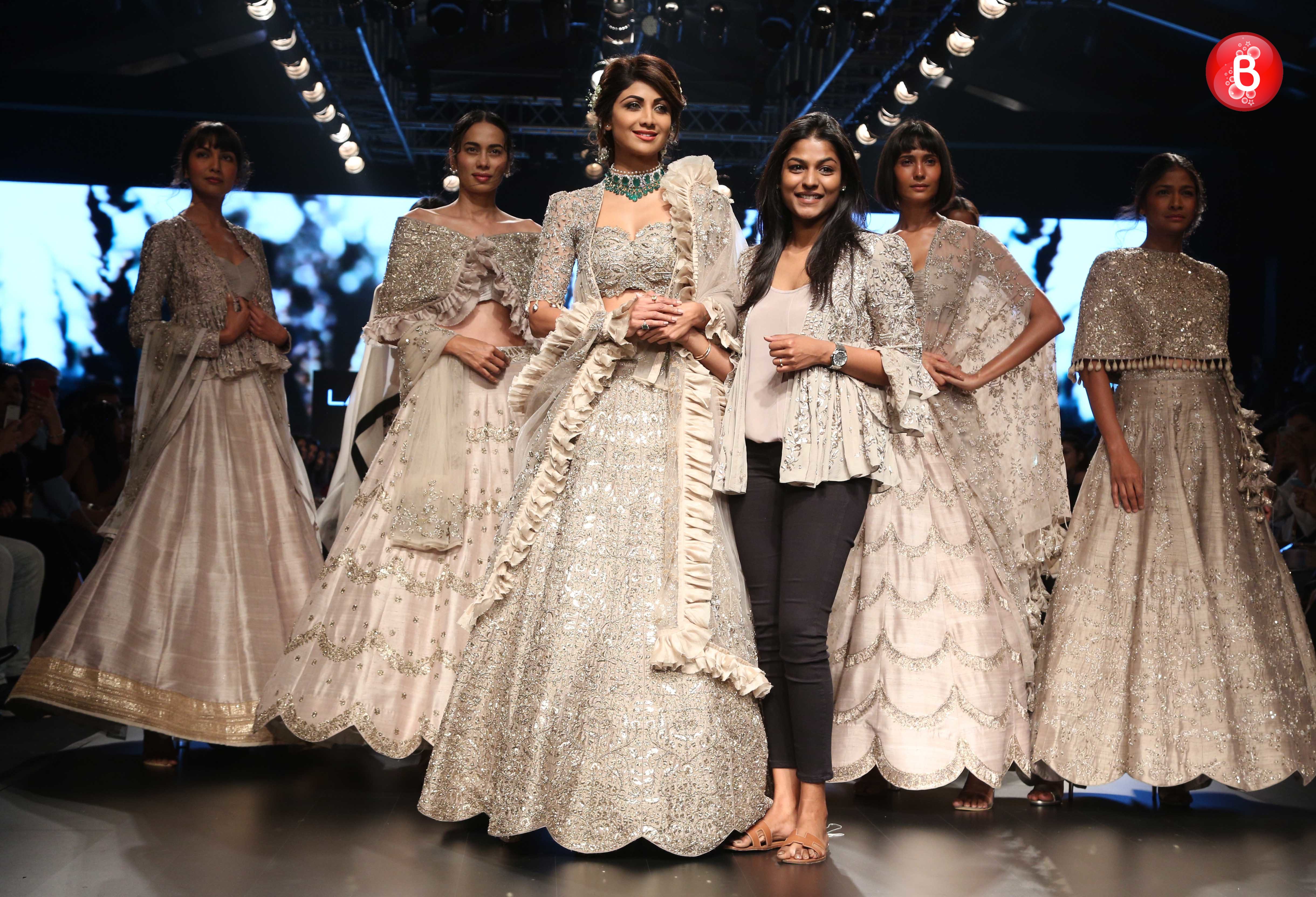 LFW 2018: Shilpa Shetty is the epitome of elegance as she turns muse ...