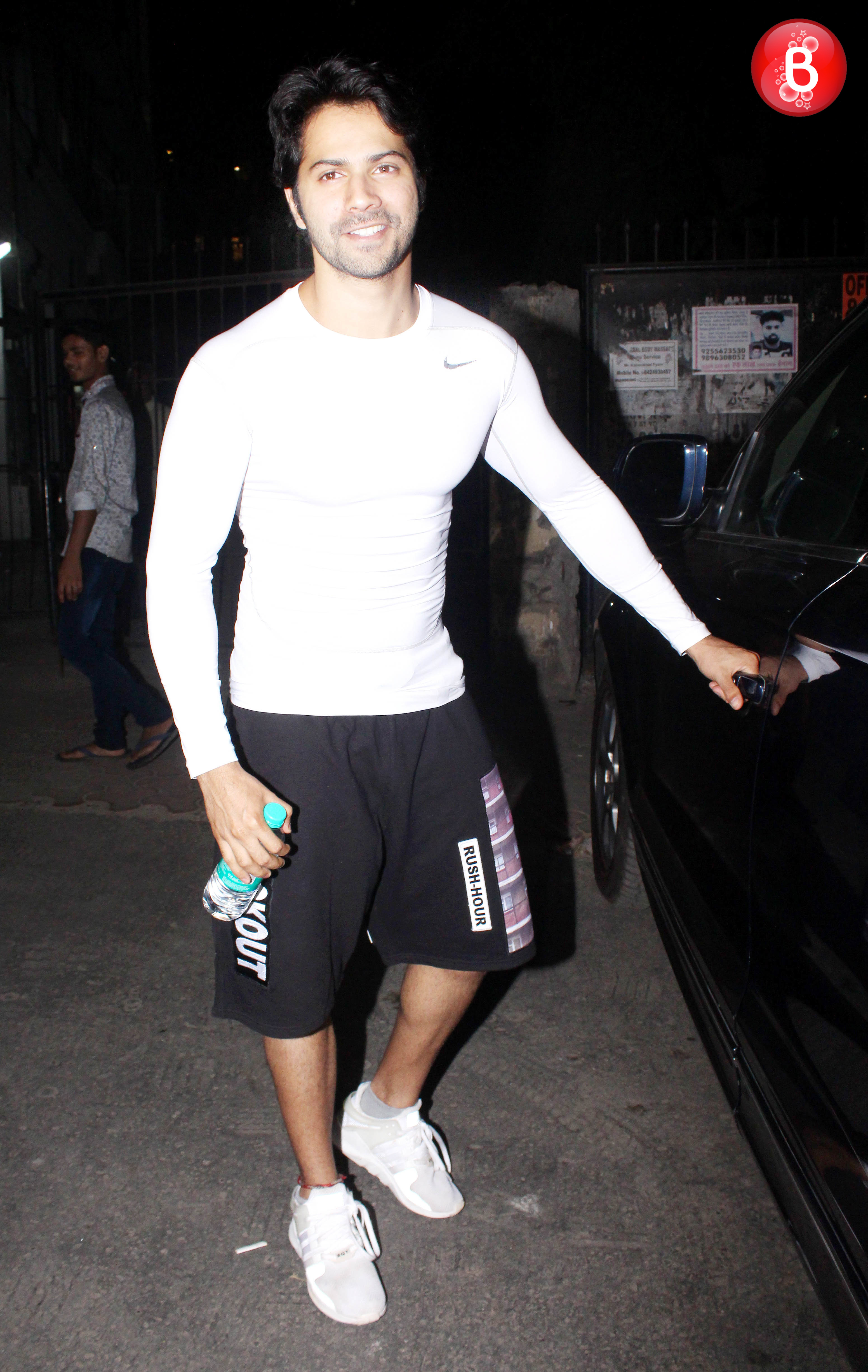 Varun Dhawan S Perfectly Toned Body Will Surely Give You Fitness Inspiration View Pics