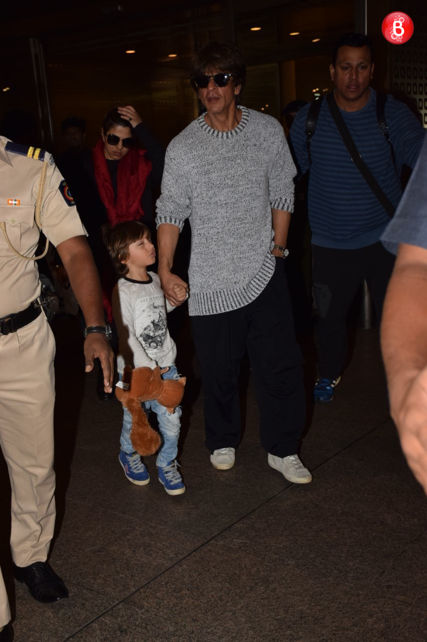 Pics Abram Gets A New Playmate As He Returns With Daddy Shah Rukh Khan From A Vacation 