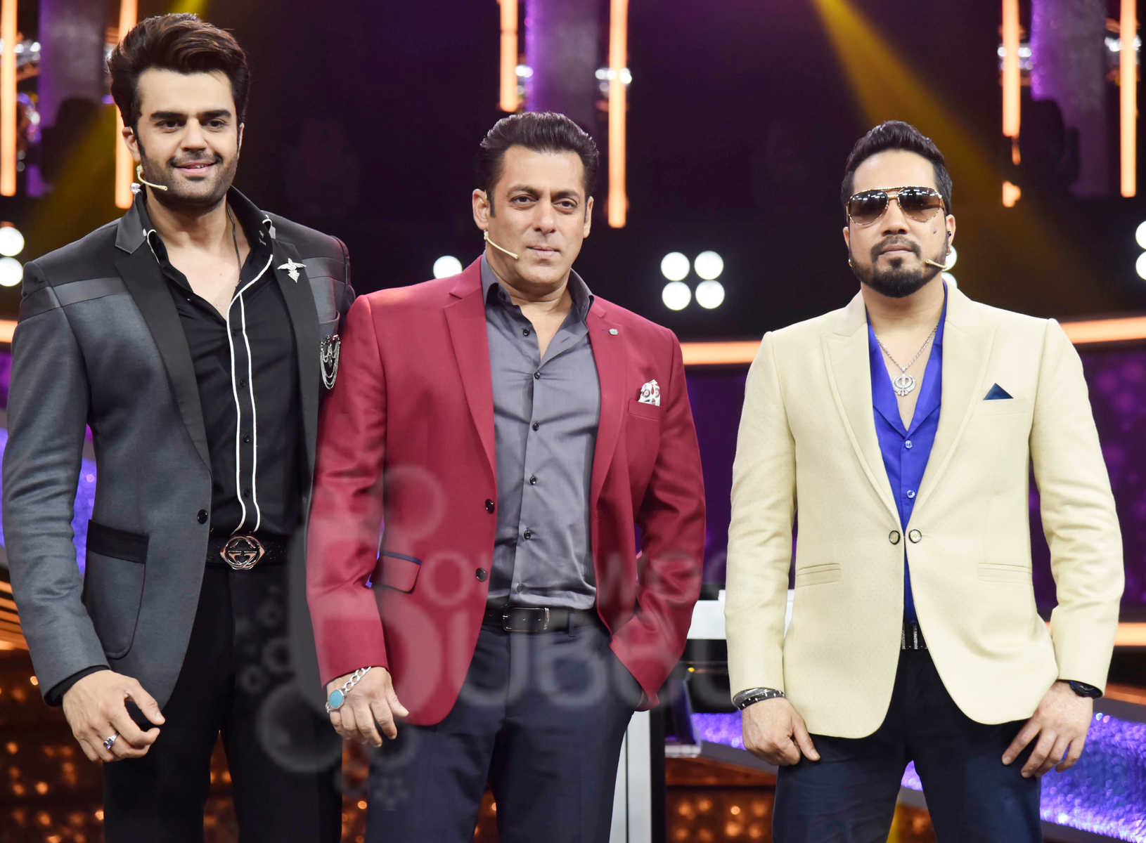 Salman Khan, Mika Singh and Maniesh Paul