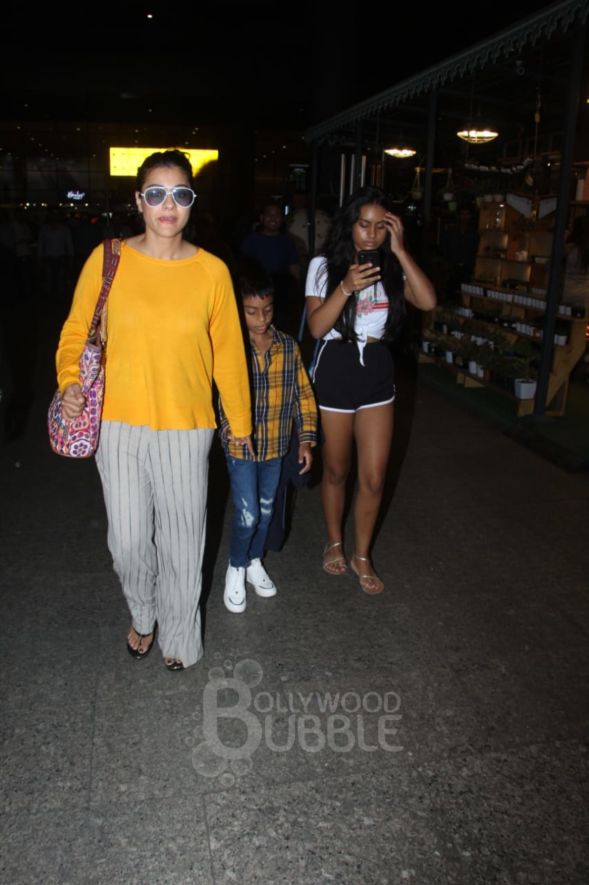 Ajay Devgn Kajol Nysa Yug airport pictures