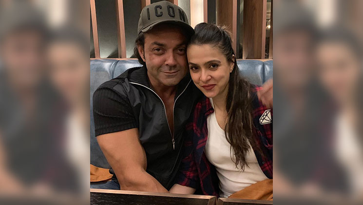 bobby deol with his wife