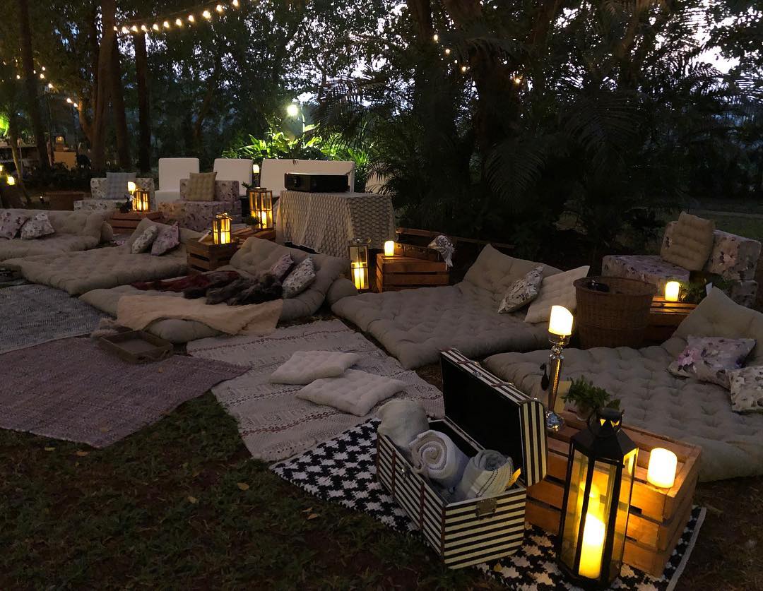 pics shibani dandekar cosy birthday bash farhan akhtar