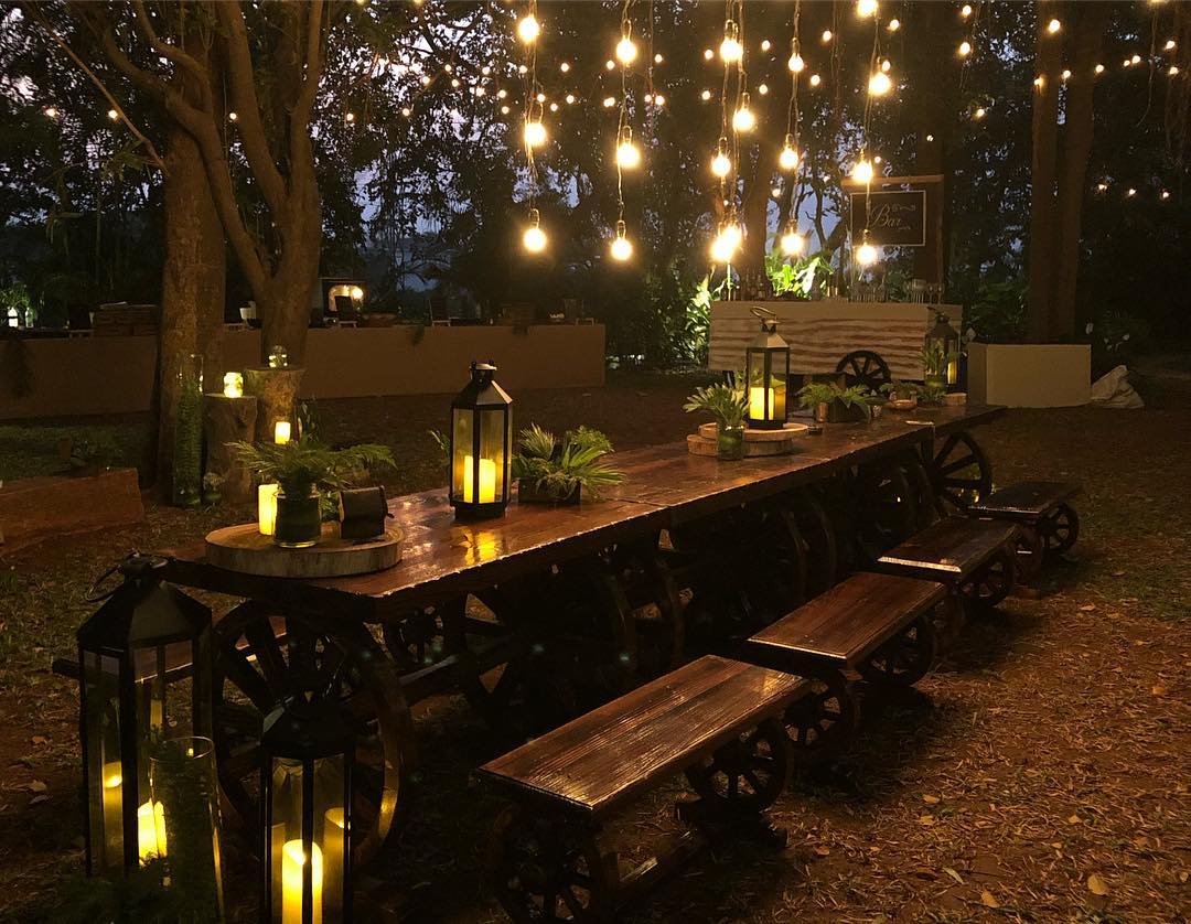 pics shibani dandekar cosy birthday bash farhan akhtar