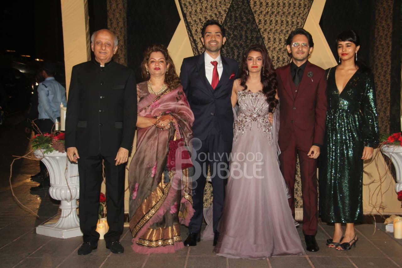 Sakshi Bhatt and Mazahir and Family