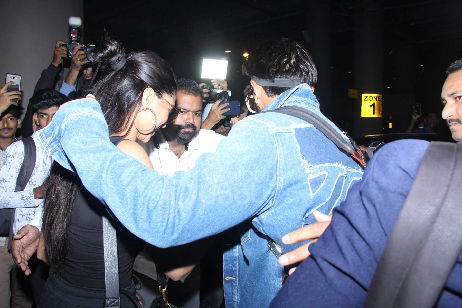 ranveer deepika return honeymoon srilanka