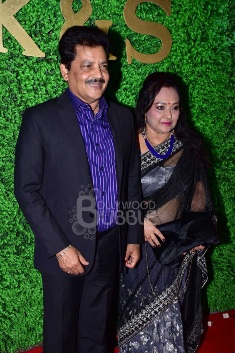 Udit Narayan with wife