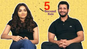 Watch: The 'Kaashi' actors Sharman Joshi and Aishwarya Devan play '5-second rule'