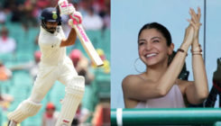 Anushka Sharma supports husband Virat Kohli during 4th test against Australia