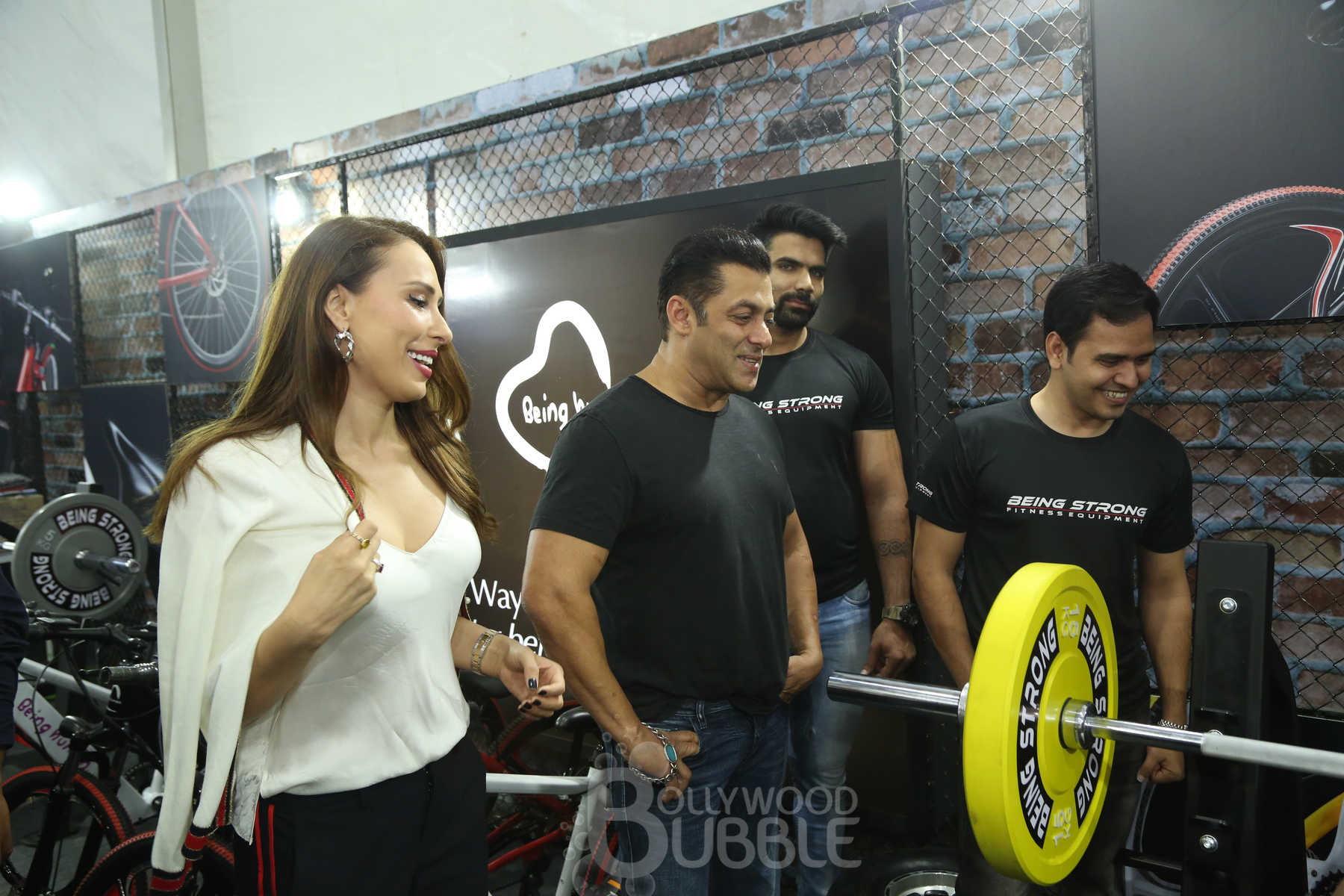 pics salman arbaaz iulia fitness event