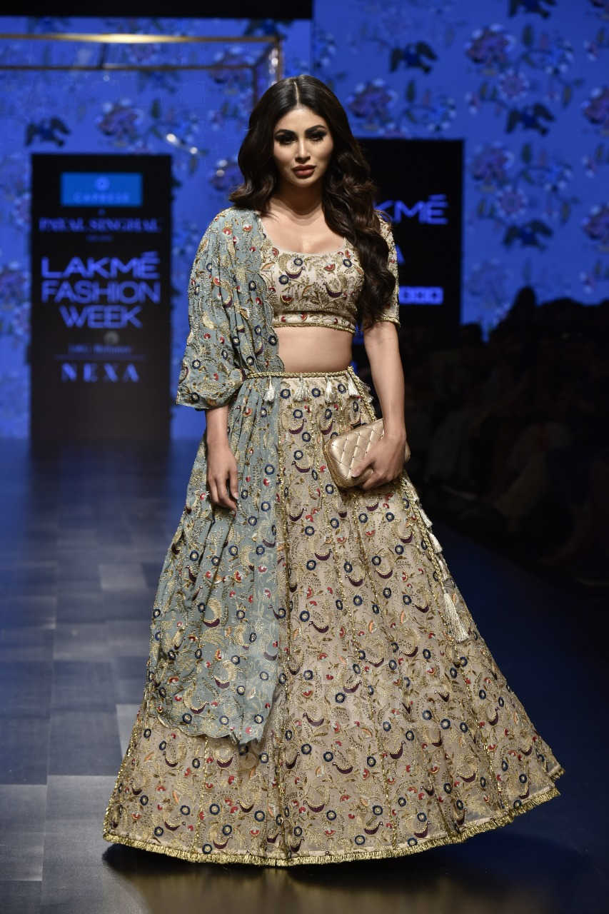 Mouni Roy Lakme Fashion Week 2019
